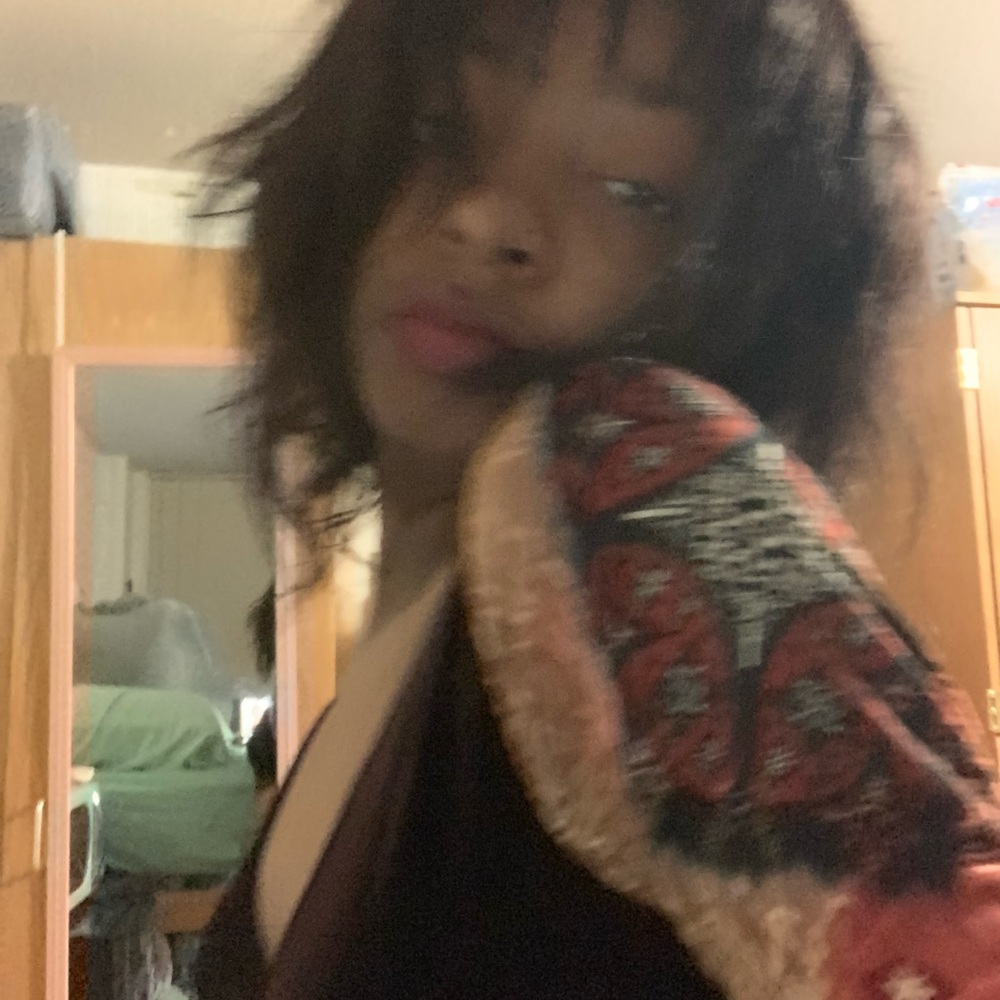 Meet your Posher, Kristen